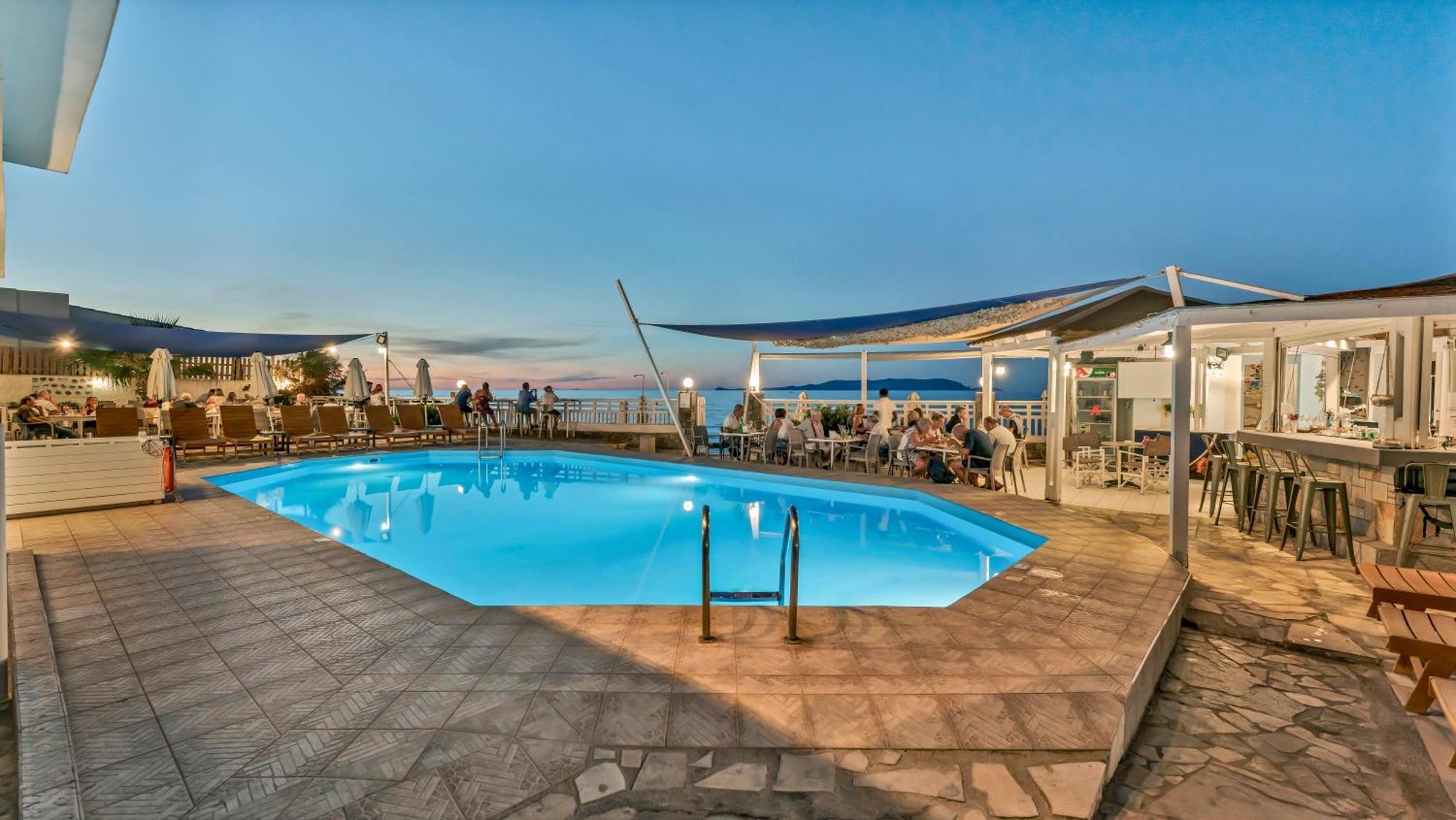 Sunset Beach Hotel Kokkini Hani Kültér fotó